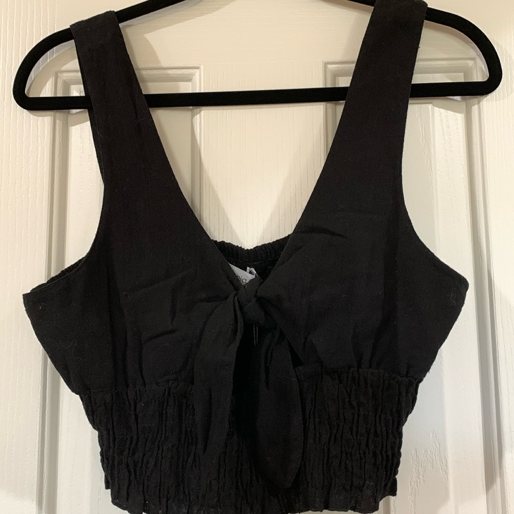 Onia Black gauze, super cute cutout tank